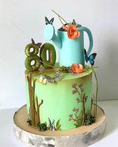Mix medium handprinted cake