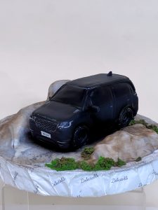 Range Rover Cake