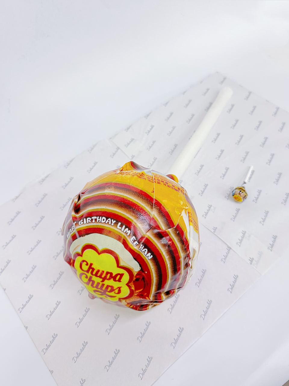 SURPRISE Lollipop Cake